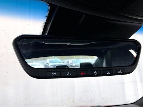 Used 2019 Genesis G70 3.3T Dynamic image 17