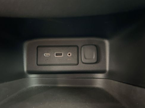 Used 2019 Chevrolet Equinox LT image 31