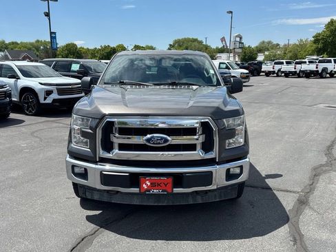 Used 2017 Ford F150 XLT AWD/4WD image 12