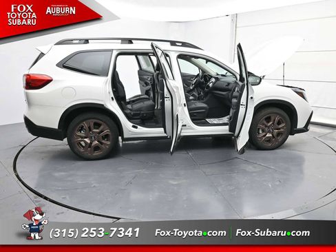 Used 2025 Subaru Ascent Bronze Edition image 35