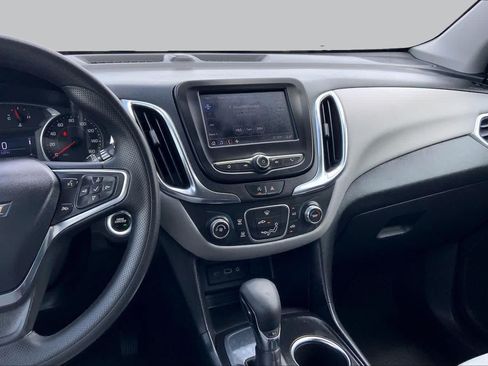 Used 2024 Chevrolet Equinox LS w/ LS Convenience Package FWD image 13