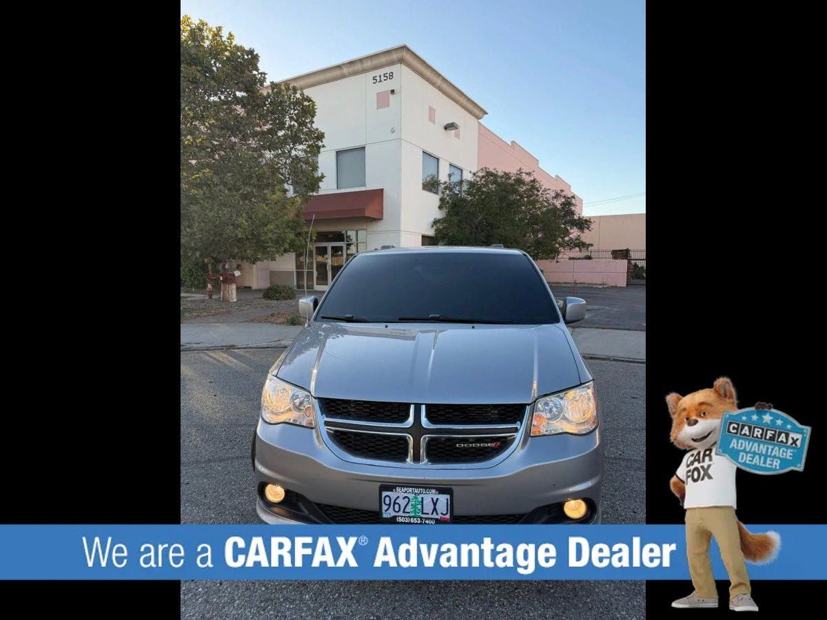 Used 2018 Dodge Grand Caravan SXT FWD image 14