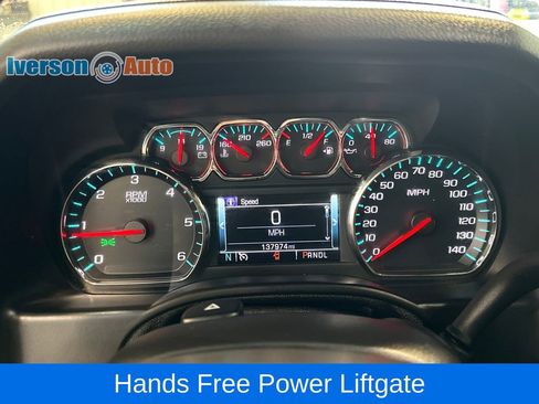 Used 2018 GMC Yukon XL SLT w/ Open Road Package AWD/4WD image 20