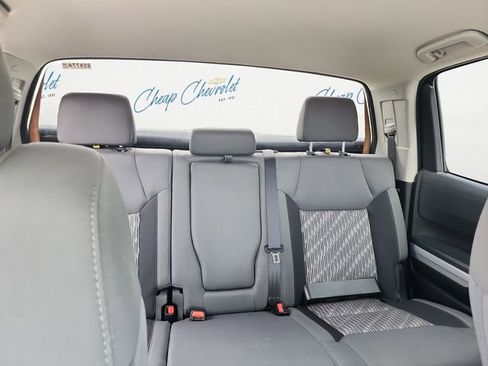 Used 2020 Toyota Tundra SR5 w/ SR5 Convenience Package image 11