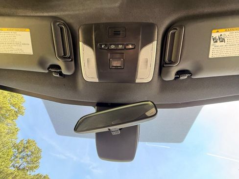 Used 2019 Toyota Corolla XSE FWD image 45