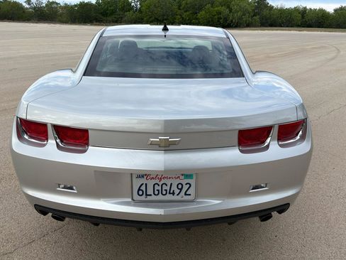Used 2010 Chevrolet Camaro LS image 8