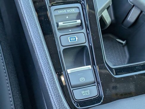 Used 2026 Honda Accord EX-L image 19