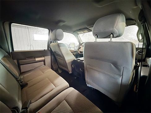 Used 2016 Ford F250 XLT w/ FX4 Off-Road Package image 11