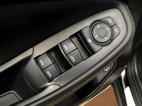 Used 2023 Buick Encore GX Select image 11