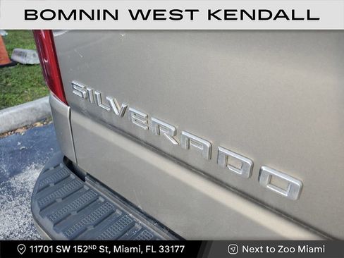 Used 2024 Chevrolet Silverado 1500 RST image 11