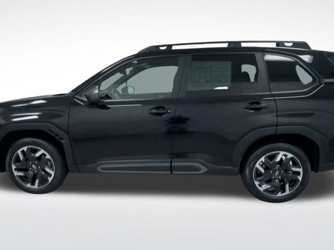 Certified 2025 Subaru Forester Limited image 6