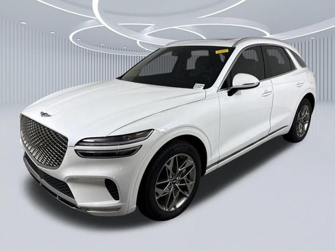 Certified 2025 Genesis GV70 2.5T w/ Select Package AWD/4WD image 8