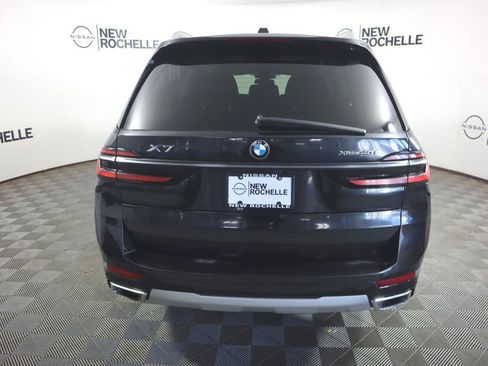 Used 2023 BMW X7 xDrive40i w/ Premium Package image 6