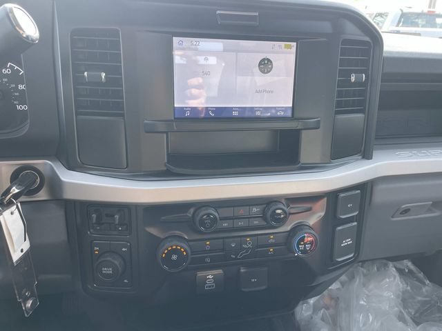 New 2026 Ford F550 4x4 Regular Cab Super Duty image 7