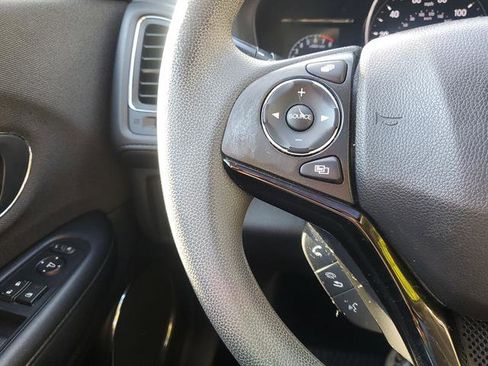 Used 2019 Honda HR-V EX image 47