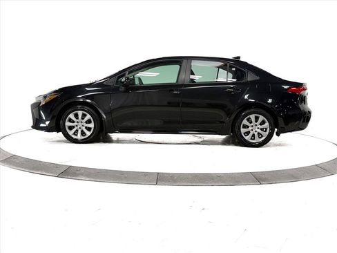 Certified 2022 Toyota Corolla LE image 6