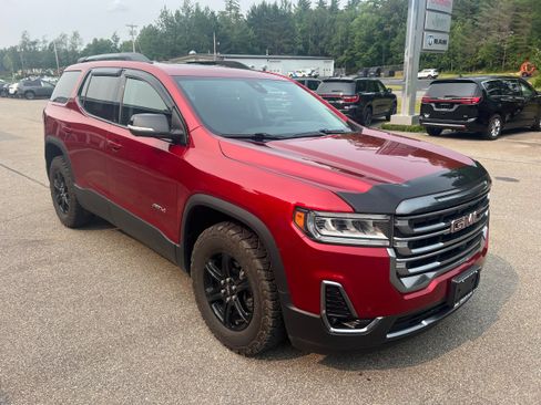Used 2023 GMC Acadia AT4 w/ Technology Package AWD/4WD image 3