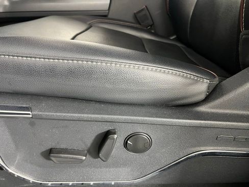 Used 2024 Ford F250 Lariat image 24