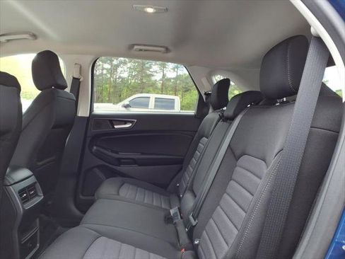 Used 2024 Ford Edge SE AWD/4WD image 11