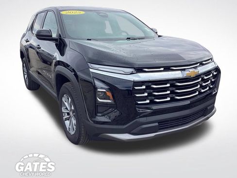 Used 2025 Chevrolet Equinox LT AWD/4WD image 1