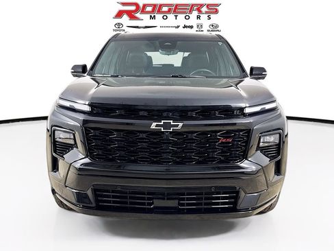Used 2025 Chevrolet Traverse RS w/ LPO, Floor Liner Package AWD/4WD image 7