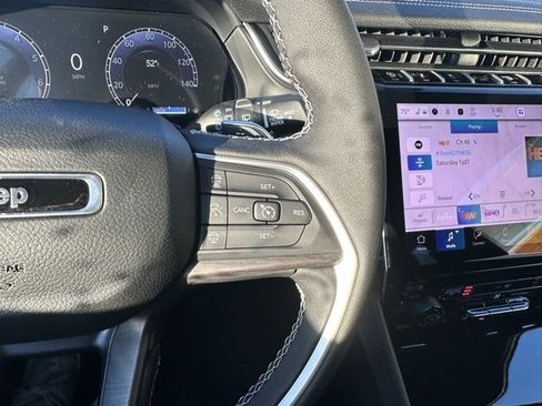 New 2025 Jeep Grand Cherokee L Limited image 28