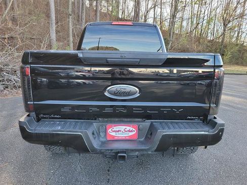 Used 2018 Ford F250 XLT image 26