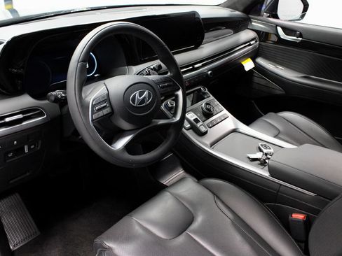 Used 2025 Hyundai Palisade Calligraphy FWD image 26