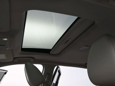 Used 2020 Nissan Rogue Sport SL w/ Premium Package image 15