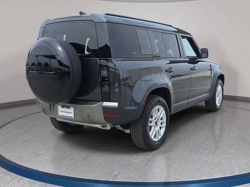 New 2026 Land Rover Defender 110 S AWD/4WD image 5