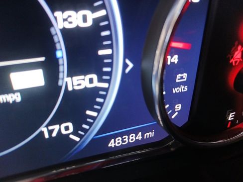 Used 2023 Chevrolet Blazer RS w/ Enhanced Convenience Package image 15