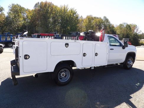 Used 2022 Chevrolet Silverado 3500 W/T w/ WT Fleet Convenience Package AWD/4WD image 8