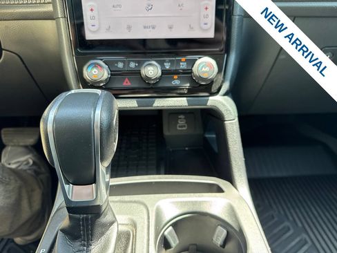 Used 2025 Ford Ranger XLT w/ Equipment Group 301A High AWD/4WD image 25