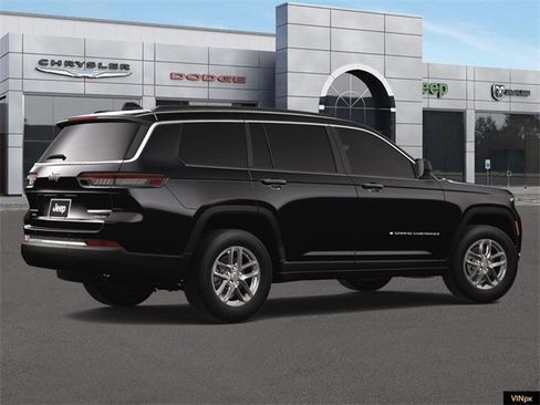 New 2025 Jeep Grand Cherokee L Laredo image 8