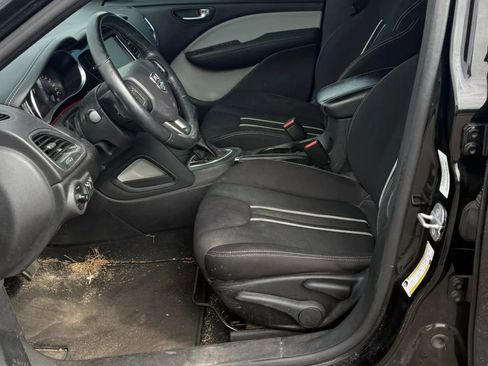 Used 2014 Dodge Dart SXT w/ Sun/Sound Group image 9