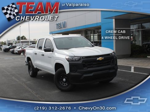 Used 2025 Chevrolet Colorado W/T w/ WT Convenience Package II image 1
