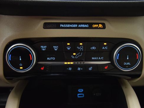 Used 2022 Ford Escape SEL AWD/4WD image 33