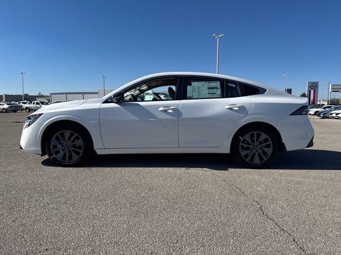 New 2026 Nissan Sentra SL w/ Floor Mat Package image 3
