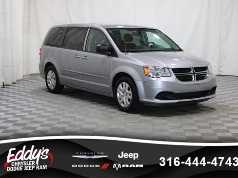 Used 2017 Dodge Grand Caravan SE w/ Power Window Group FWD image 1