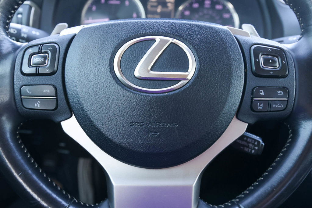 Used 2018 Lexus IS 300 AWD w/ Comfort Package image 27