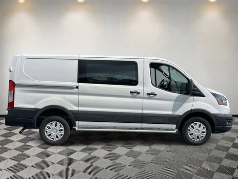 Used 2025 Ford Transit 250 Low Roof w/ Exterior Upgrade Package RWD image 2