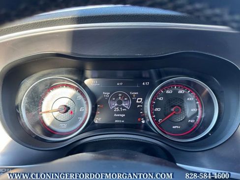 Used 2022 Dodge Charger SXT image 33