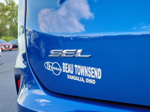 Used 2024 Ford Edge SEL image 6