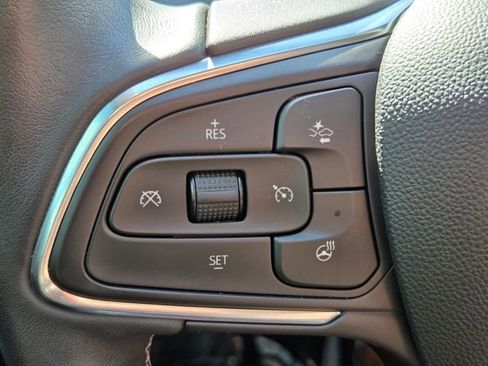 Used 2023 Buick Envision Essence w/ Sport Touring Package AWD/4WD image 21