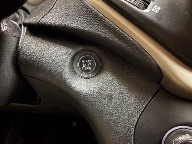 Used 2014 Jeep Cherokee Limited AWD/4WD image 60