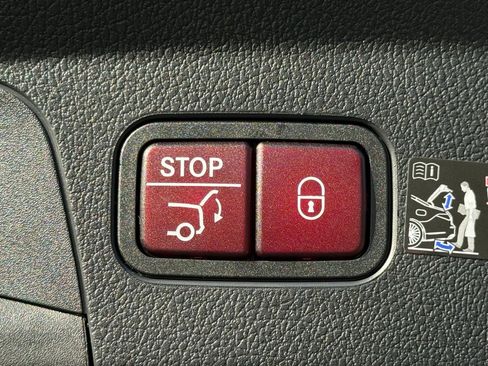 New 2026 Mercedes-Benz GLE 53 AMG 4MATIC Coupe image 13