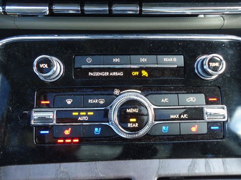 Used 2024 Lincoln Navigator L Reserve image 19