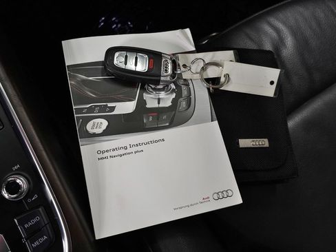 Used 2014 Audi Q5 3.0T Prestige AWD/4WD image 37