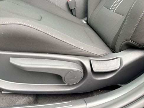 New 2026 Hyundai Elantra Sport FWD image 13