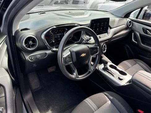 Used 2024 Chevrolet Blazer LT image 8